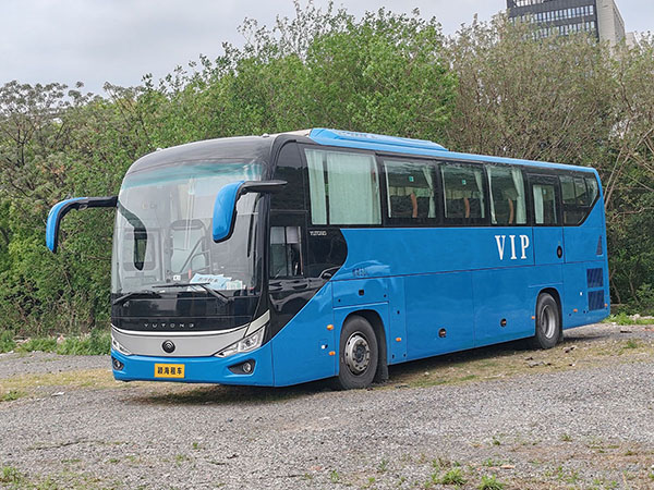 1764243099860976.jpg 宇通客车50座-2-600_450.jpg