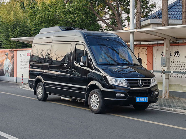 1770009034886547.jpg 奔驰凌特 _600_450.jpg